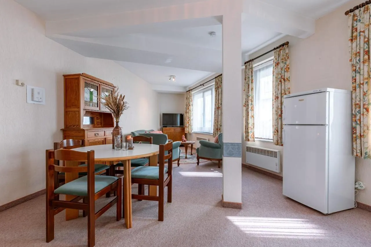 Cosy, Authentic Flat On The Ground Floor And Within Walking Distance From The Sea And The Beach In Mariakerke Ostend Apartment
