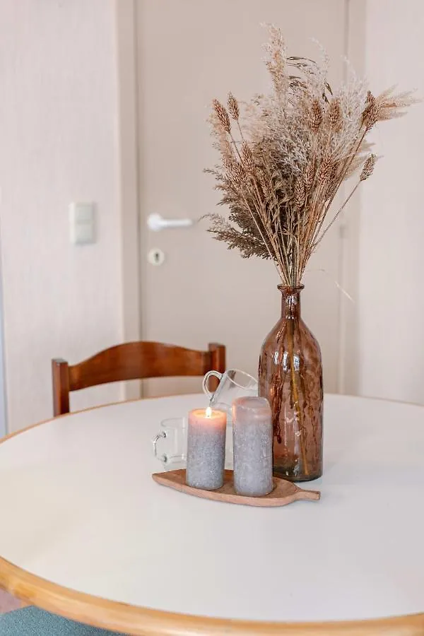Apartment Cosy, Authentic Flat On The Ground Floor And Within Walking Distance From The Sea And The Beach In Mariakerke Ostend